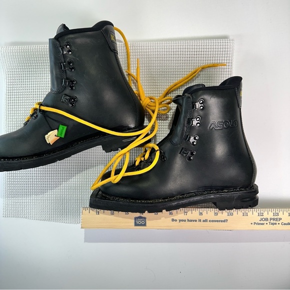 Extreme Leather Vibram Hiking Boots Mens 6.5 Black Gorpcore